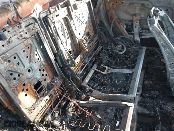 ✅ 2022 Jeep Grand Cherokee Laredo X • VIN: 1C4RJFAG6NC148341 • Lot: 40652887. Listed on IAAI with Not provided. Free auction sales archive from the USA and detailed vehicle history report at DreamBid. Image 8.