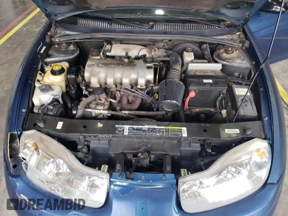 ✅ 2001 Saturn SC • VIN: 1G8ZP12861Z106908 • Лот: 69387405. Опубликован ранее на Copart с пробегом Не указан. Бесплатный доступ к архиву аукционных продаж из США и подробный отчёт об истории автомобиля на DreamBid. Изображение 11.