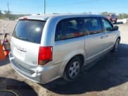 ✅ 2012 Dodge Grand Caravan Crew • VIN: 2C4RDGDG8CR108162 • Лот: 43506702. Опубликован ранее на IAAI с пробегом 216 046 миль. Бесплатный доступ к архиву аукционных продаж из США и подробный отчёт об истории автомобиля на DreamBid. Изображение 4.