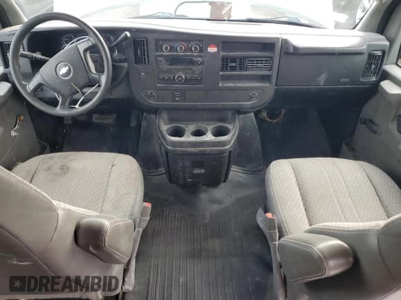 ✅ 2008 Chevrolet Express Cargo • VIN: 1GCGG25C981154995 • Lot: 86435365. Listed on Copart with 237,001 mi. Free auction sales archive from the USA and detailed vehicle history report at DreamBid. Image 8.