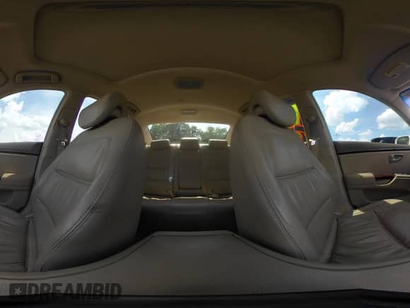 2007 Hyundai Azera SE с VIN KMHFC46F07A176082, выставлен на аукционе IAAI как лот 42163164 с пробегом 146 021 миль миль и . История ставок и продаж доступна на DreamBid. Изображение 19.