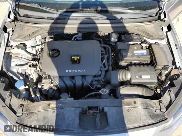 ✅ 2017 Hyundai Elantra Value Edition • VIN: 5NPD84LF3HH065294 • Лот: 89825205. Опубликован ранее на Copart с пробегом 83 372 миль. Бесплатный доступ к архиву аукционных продаж из США и подробный отчёт об истории автомобиля на DreamBid. Изображение 11.