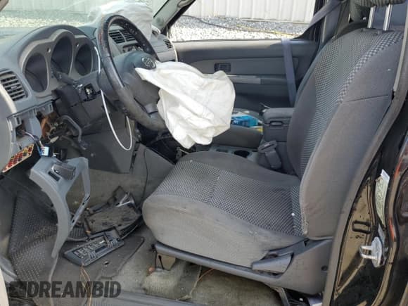 ✅ 2002 Nissan Frontier XE • VIN: 1N6ED29X62C332917 • Lot: 57506815. Listed on Copart with 268,771 mi. Free auction sales archive from the USA and detailed vehicle history report at DreamBid. Image 7.