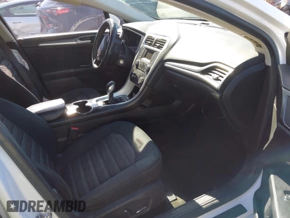 ✅ 2016 Ford Fusion SE • VIN: 3FA6P0H74GR118284 • Lot: 42271125. Listed on IAAI with 160,285 mi. Free auction sales archive from the USA and detailed vehicle history report at DreamBid. Image 5.