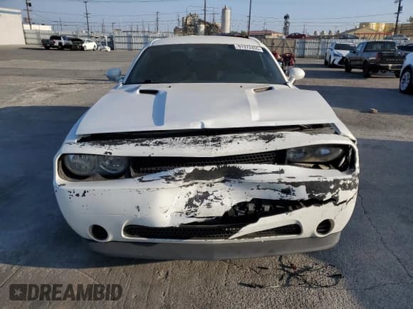 ✅ 2013 Dodge Challenger SXT • VIN: 2C3CDYAGXDH673024 • Lot: 91372455. Wystawiony na Copart z przebiegiem 199 049 mil. Bezpłatny archiwum sprzedaży aukcyjnych z USA i szczegółowy raport historii pojazdu na DreamBid. Zdjęcie 5.