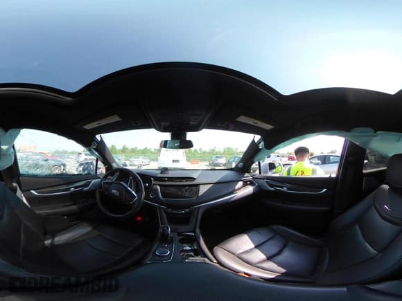 ✅ 2020 Cadillac XT5 Sport AWD • VIN: 1GYKNGRSXLZ135794 • Лот: 42414829. Опубликован ранее на IAAI с пробегом 75 577 миль. Бесплатный доступ к архиву аукционных продаж из США и подробный отчёт об истории автомобиля на DreamBid. Изображение 18.