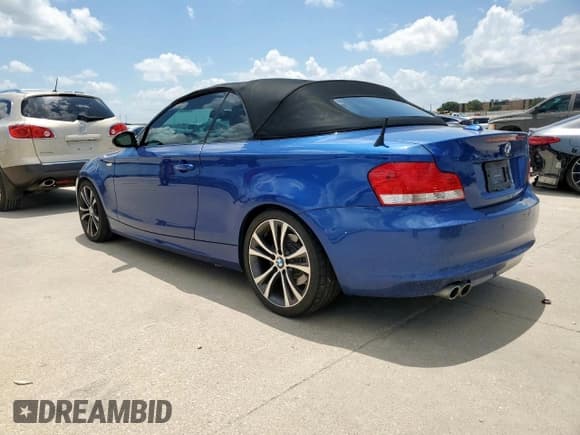 ✅ 2008 BMW 1 Series 128i • VIN: WBAUL73558VE88790 • Lot: 64475705. Wystawiony na Copart z przebiegiem 91 286 mil. Bezpłatny archiwum sprzedaży aukcyjnych z USA i szczegółowy raport historii pojazdu na DreamBid. Zdjęcie 2.