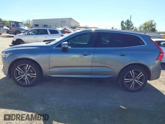 ✅ 2018 Volvo XC60 Momentum • VIN: LYVA22RK4JB122671 • Лот: 43495249. Опубликован ранее на IAAI с пробегом 62 665 миль. Бесплатный доступ к архиву аукционных продаж из США и подробный отчёт об истории автомобиля на DreamBid. Изображение 15.