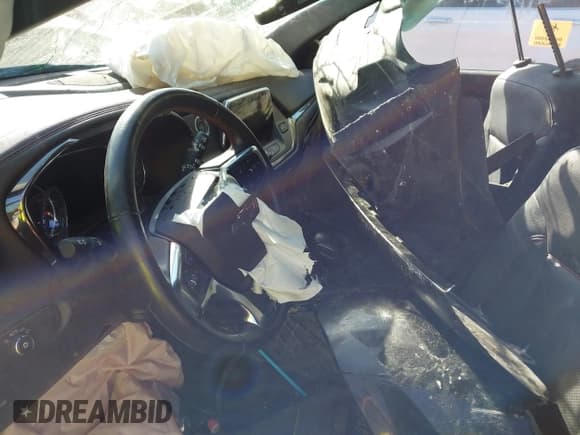 ✅ 2021 Chevrolet Blazer RS • VIN: 3GNKBKRS4MS526110 • Lot: 43348497. Listed on IAAI with 61,881 mi. Free auction sales archive from the USA and detailed vehicle history report at DreamBid. Image 12.