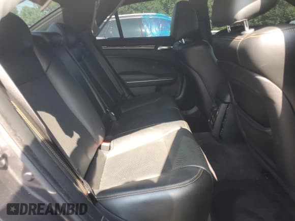 ✅ 2017 Chrysler 300 S Alloy Edition • VIN: 2C3CCABTXHH625826 • Lot: 63935315. Listed on Copart with 92,995 mi. Free auction sales archive from the USA and detailed vehicle history report at DreamBid. Image 10.