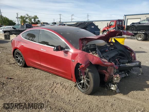 ✅ 2018 Tesla Model 3 Long Range Battery • VIN: 5YJ3E1EB6JF091440 • Lot: 83957885. Wystawiony na Copart z przebiegiem Nie podano. Bezpłatny archiwum sprzedaży aukcyjnych z USA i szczegółowy raport historii pojazdu na DreamBid. Zdjęcie 4.