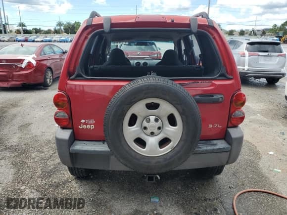 ✅ 2002 Jeep Liberty Sport • VIN: 1J4GK48K22W108751 • Lot: 81377175. Listed on Copart with 151,249 mi. Free auction sales archive from the USA and detailed vehicle history report at DreamBid. Image 6.