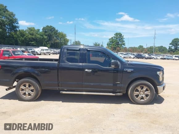 ✅ 2015 Ford F-150 XL • VIN: 1FTEX1CP6FKE15806 • Lot: 42786772. Wystawiony na IAAI z przebiegiem 265 485 mil. Bezpłatny archiwum sprzedaży aukcyjnych z USA i szczegółowy raport historii pojazdu na DreamBid. Zdjęcie 13.