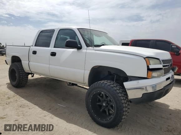 ✅ 2006 Chevrolet Silverado 1500 LT1 • VIN: 2GCEK13T861194530 • Лот: 71744794. Опубликован ранее на Copart с пробегом Не указан. Бесплатный доступ к архиву аукционных продаж из США и подробный отчёт об истории автомобиля на DreamBid. Изображение 4.