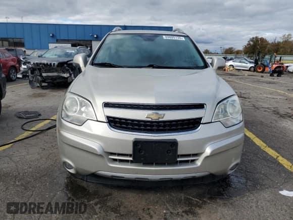 ✅ 2014 Chevrolet Captiva Sport LT • VIN: 3GNAL3EK9ES584817 • Lot: 89885135. Wystawiony na Copart z przebiegiem 161 623 mil. Bezpłatny archiwum sprzedaży aukcyjnych z USA i szczegółowy raport historii pojazdu na DreamBid. Zdjęcie 5.