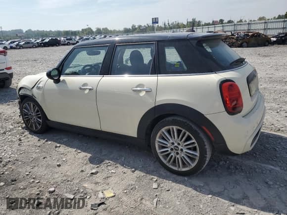 ✅ 2019 MINI Hardtop 4 Door Cooper S • VIN: WMWXU3C51K2F51847 • Lot: 71729825. Listed on Copart with 73,047 mi. Free auction sales archive from the USA and detailed vehicle history report at DreamBid. Image 2.