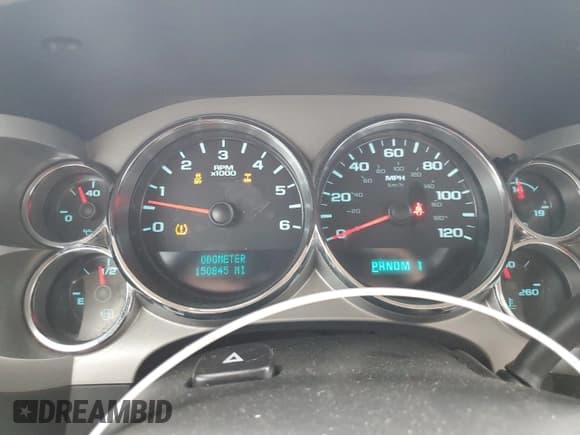 ✅ 2012 Chevrolet Silverado 2500HD Work Truck • VIN: 1GC2KVCG2CZ200144 • Lot: 43999055. Wystawiony na Copart z przebiegiem 150 845 mil. Bezpłatny archiwum sprzedaży aukcyjnych z USA i szczegółowy raport historii pojazdu na DreamBid. Zdjęcie 9.