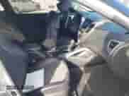 2012 Hyundai Veloster w/Red Int с VIN KMHTC6AD2CU069029, выставлен на аукционе IAAI как лот 43327196 с пробегом 114 085 миль миль и . История ставок и продаж доступна на DreamBid. Изображение 5.