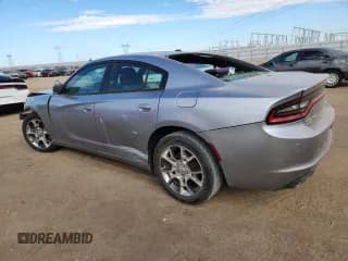 ✅ 2015 Dodge Charger SE • VIN: 2C3CDXFGXFH815359 • Lot: 82418365. Wystawiony na Copart z przebiegiem Nie podano. Bezpłatny archiwum sprzedaży aukcyjnych z USA i szczegółowy raport historii pojazdu na DreamBid. Zdjęcie 2.