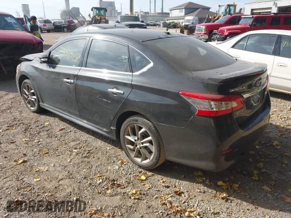 ✅ 2015 Nissan Sentra S • VIN: 3N1AB7APXFY298190 • Lot: 43354720. Listed on IAAI with 126,148 mi. Free auction sales archive from the USA and detailed vehicle history report at DreamBid. Image 3.