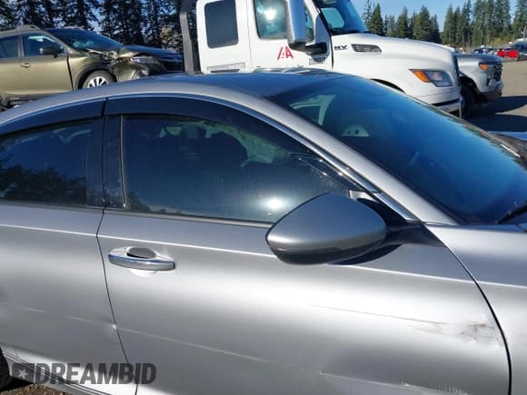 ✅ 2018 Honda Accord Touring • VIN: 1HGCV2F94JA012133 • Лот: 43728312. Опубликован ранее на IAAI с пробегом 39 583 миль. Бесплатный доступ к архиву аукционных продаж из США и подробный отчёт об истории автомобиля на DreamBid. Изображение 14.