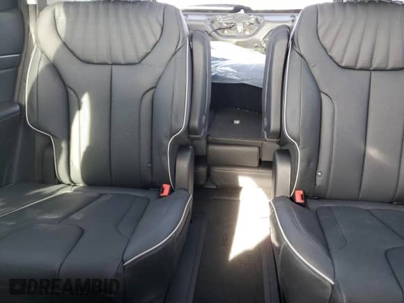 ✅ 2025 Hyundai Palisade Limited • VIN: KM8R54GE2SU850284 • Лот: 88243795. Размещён на Copart с пробегом 228 миль миль. Получите бесплатный доступ к архиву аукционных продаж из США и посмотрите подробный отчёт об истории автомобиля на DreamBid. Изображение 10.