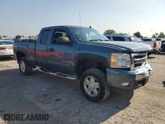 ✅ 2009 Chevrolet Silverado 1500 LT • VIN: 1GCEK29059Z270543 • Lot: 69249215. Wystawiony na Copart z przebiegiem 144 313 mil. Bezpłatny archiwum sprzedaży aukcyjnych z USA i szczegółowy raport historii pojazdu na DreamBid. Zdjęcie 4.