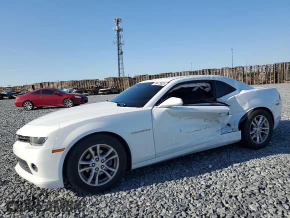✅ 2015 Chevrolet Camaro LS • VIN: 2G1FB1E37F9197558 • Lot: 89475625. Listed on Copart with 129,142 mi. Free auction sales archive from the USA and detailed vehicle history report at DreamBid. Image 1.