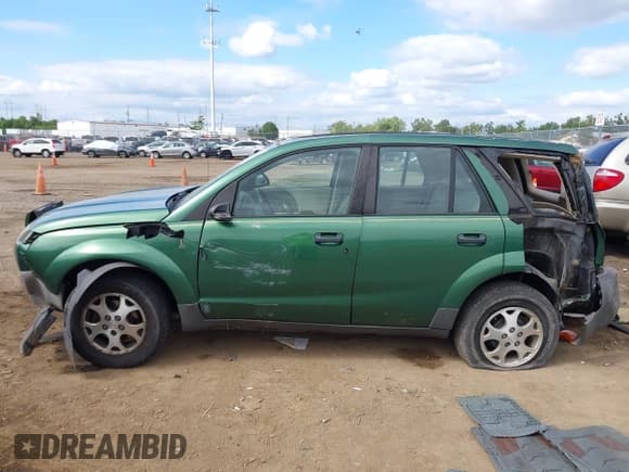 ✅ 2003 Saturn VUE • VIN: 5GZCZ53B13S834475 • Lot: 43063067. Wystawiony na IAAI z przebiegiem 172 456 mil. Bezpłatny archiwum sprzedaży aukcyjnych z USA i szczegółowy raport historii pojazdu na DreamBid. Zdjęcie 15.