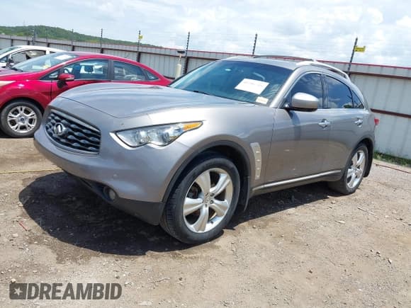 ✅ 2010 Infiniti FX • VIN: JN8AS1MW8AM855014 • Lot: 42581928. Wystawiony na IAAI z przebiegiem 262 728 mil. Bezpłatny archiwum sprzedaży aukcyjnych z USA i szczegółowy raport historii pojazdu na DreamBid. Zdjęcie 2.