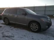 ✅ 2016 Nissan Pathfinder SV • VIN: 5N1AR2MM1GC600470 • Lot: 93569895. Listed on Copart with 222,720 mi. Free auction sales archive from the USA and detailed vehicle history report at DreamBid. Image 4.