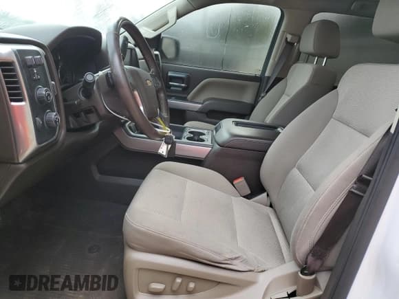 ✅ 2018 Chevrolet Silverado 1500 LT • VIN: 3GCUKREC7JG546231 • Лот: 81651323. Опубликован ранее на Copart с пробегом 130 251 миль. Бесплатный доступ к архиву аукционных продаж из США и подробный отчёт об истории автомобиля на DreamBid. Изображение 7.