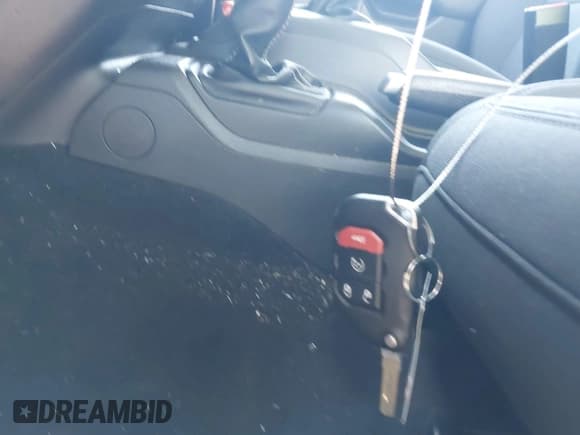 ✅ 2023 Jeep Gladiator Overland • VIN: 1C6HJTFG2PL523686 • Lot: 42134627. Listed on IAAI with 33,575 mi. Free auction sales archive from the USA and detailed vehicle history report at DreamBid. Image 11.