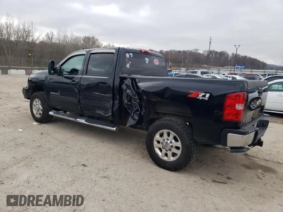 ✅ 2013 Chevrolet Silverado 2500HD LTZ • VIN: 1GC1KYCG4DF120814 • Lot: 82825784. Listed on Copart with 125,488 mi. Free auction sales archive from the USA and detailed vehicle history report at DreamBid. Image 2.