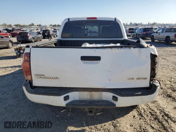 ✅ 2007 Toyota Tacoma • VIN: 5TELU42N57Z407663 • Lot: 81721685. Listed on Copart with 241,638 mi. Free auction sales archive from the USA and detailed vehicle history report at DreamBid. Image 6.