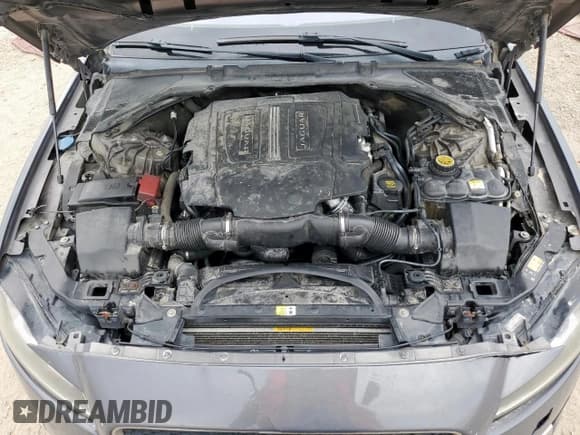 ✅ 2016 Jaguar XF 35t Prestige • VIN: SAJBE4BV3GCY06368 • Lot: 67263315. Listed on Copart with 217,450 mi. Free auction sales archive from the USA and detailed vehicle history report at DreamBid. Image 11.