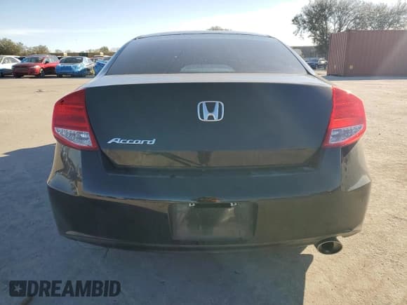 ✅ 2012 Honda Accord LX-S • VIN: 1HGCS1A35CA020850 • Лот: 87306824. Опубликован ранее на Copart с пробегом 144 798 миль. Бесплатный доступ к архиву аукционных продаж из США и подробный отчёт об истории автомобиля на DreamBid. Изображение 6.