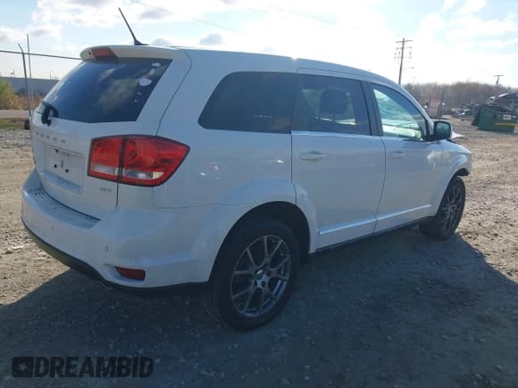 ✅ 2017 Dodge Journey GT • VIN: 3C4PDDEG7HT565246 • Лот: 43621015. Опубликован ранее на IAAI с пробегом 179 643 миль. Бесплатный доступ к архиву аукционных продаж из США и подробный отчёт об истории автомобиля на DreamBid. Изображение 4.