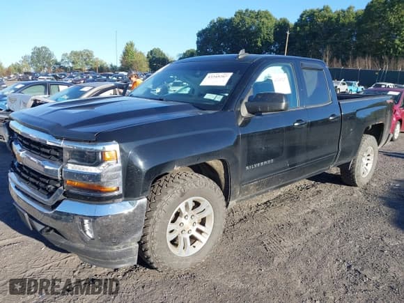 ✅ 2016 Chevrolet Silverado 1500 LT • VIN: 1GCVKREC7GZ408072 • Лот: 43345207. Опубликован ранее на IAAI с пробегом 144 081 миль. Бесплатный доступ к архиву аукционных продаж из США и подробный отчёт об истории автомобиля на DreamBid. Изображение 2.