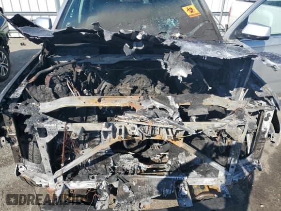 ✅ 2015 Chevrolet Suburban LT • VIN: 1GNSKJKC1FR156026 • Lot: 75703044. Wystawiony na Copart z przebiegiem Nie podano. Bezpłatny archiwum sprzedaży aukcyjnych z USA i szczegółowy raport historii pojazdu na DreamBid. Zdjęcie 12.