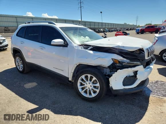 ✅ 2020 Jeep Cherokee Latitude • VIN: 1C4PJLCB8LD653750 • Lot: 80846075. Wystawiony na Copart z przebiegiem 102 354 mil. Bezpłatny archiwum sprzedaży aukcyjnych z USA i szczegółowy raport historii pojazdu na DreamBid. Zdjęcie 4.