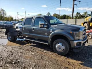 ✅ 2015 Ford F-350 Lariat • VIN: 1FT8W3DT5FEC41684 • Лот: 86054675. Опубликован ранее на Copart с пробегом 329 970 миль. Бесплатный доступ к архиву аукционных продаж из США и подробный отчёт об истории автомобиля на DreamBid. Изображение 4.