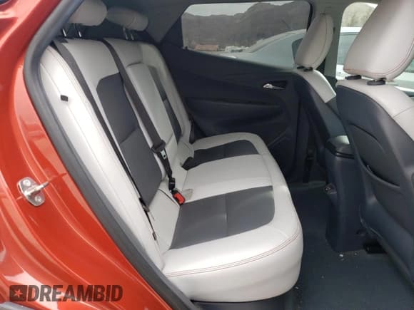 ✅ 2020 Chevrolet Bolt EV Premier • VIN: 1G1FZ6S03L4104729 • Lot: 84632864. Wystawiony na Copart z przebiegiem 115 998 mil. Bezpłatny archiwum sprzedaży aukcyjnych z USA i szczegółowy raport historii pojazdu na DreamBid. Zdjęcie 10.