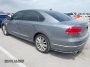 ✅ 2012 Volkswagen Passat S • VIN: 1VWAP7A39CC074390 • Lot: 42147260. Wystawiony na IAAI z przebiegiem 114 996 mil. Bezpłatny archiwum sprzedaży aukcyjnych z USA i szczegółowy raport historii pojazdu na DreamBid. Zdjęcie 3.