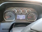 ✅ 2020 Chevrolet Silverado 1500 RST • VIN: 3GCUYEEDXLG240093 • Lot: 89543325. Wystawiony na Copart z przebiegiem 141 048 mil. Bezpłatny archiwum sprzedaży aukcyjnych z USA i szczegółowy raport historii pojazdu na DreamBid. Zdjęcie 9.