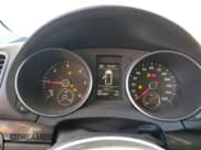 ✅ 2010 Volkswagen Jetta TDI • VIN: 3VWTL7AJ4AM643127 • Lot: 76867944. Listed on Copart with 207,607 mi. Free auction sales archive from the USA and detailed vehicle history report at DreamBid. Image 9.