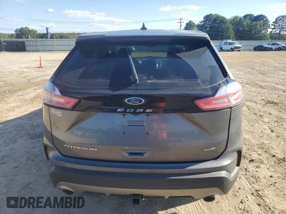 ✅ 2021 Ford Edge Titanium • VIN: 2FMPK4K98MBA42914 • Lot: 81752095. Listed on Copart with 39,049 mi. Free auction sales archive from the USA and detailed vehicle history report at DreamBid. Image 6.