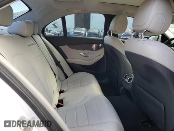 ✅ 2016 Mercedes-Benz C 300 Luxury • VIN: WDDWF4KB1GR161693 • Lot: 85828605. Listed on Copart with 124,813 mi. Free auction sales archive from the USA and detailed vehicle history report at DreamBid. Image 10.