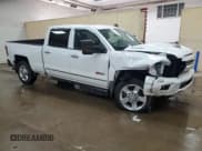 ✅ 2017 Chevrolet Silverado 2500HD LT • VIN: 1GC1KVEY5HF191496 • Lot: 67532715. Wystawiony na Copart z przebiegiem 181 972 mil. Bezpłatny archiwum sprzedaży aukcyjnych z USA i szczegółowy raport historii pojazdu na DreamBid. Zdjęcie 4.