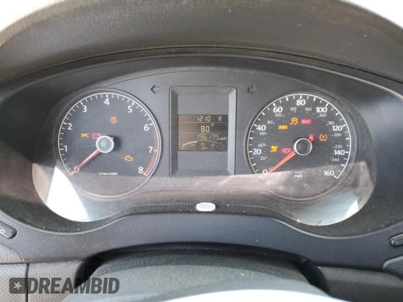 ✅ 2011 Volkswagen Jetta SE • VIN: 3VWDZ7AJ4BM323777 • Lot: 57267705. Listed on Copart with 196,179 mi. Free auction sales archive from the USA and detailed vehicle history report at DreamBid. Image 9.